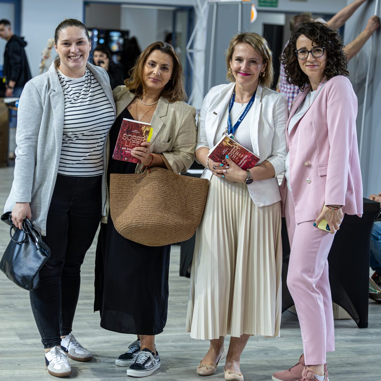 505397120_683621551185364_8241505961235667070_n