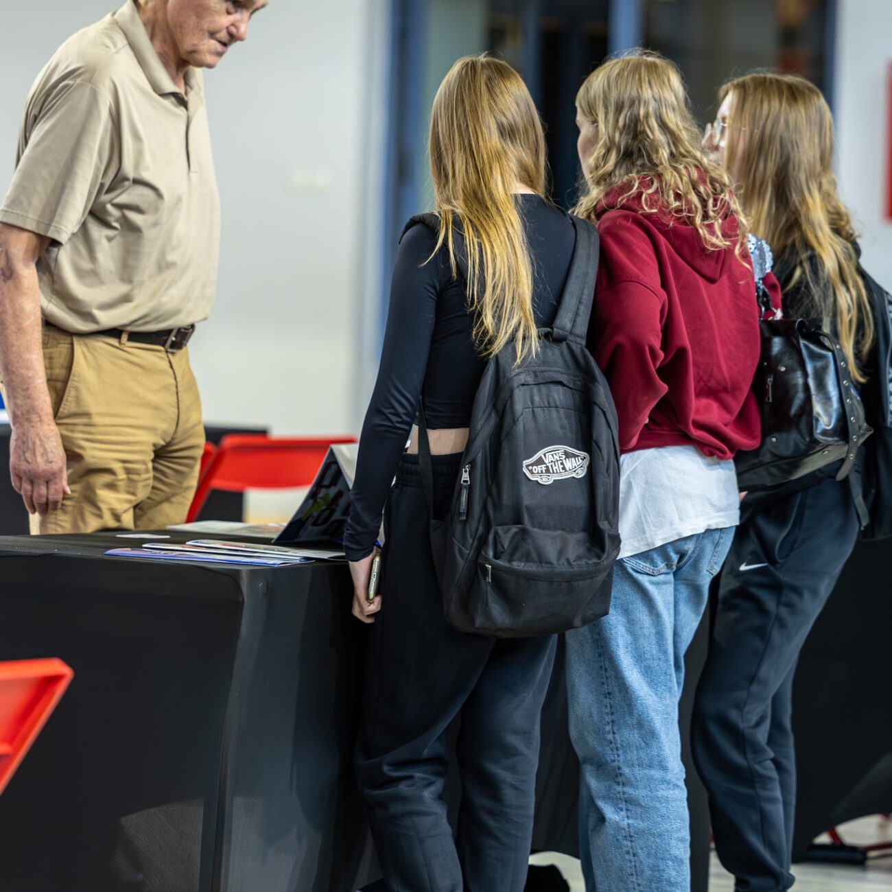 505425444_683621957851990_7853610508043017247_n